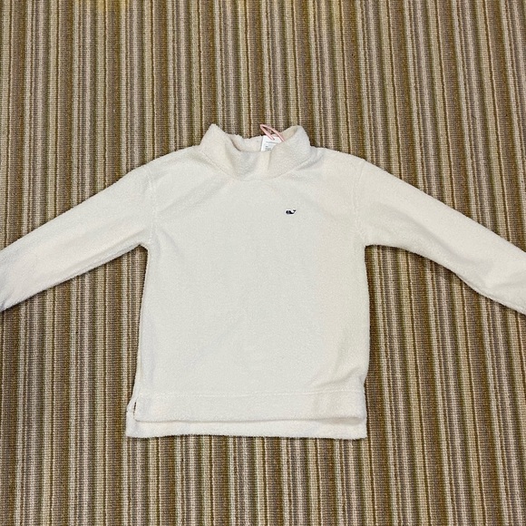 NWT!!! Vineyard Vines Girls Fuzzy Mock Neck Shirt M (10-12) - Picture 4 of 4